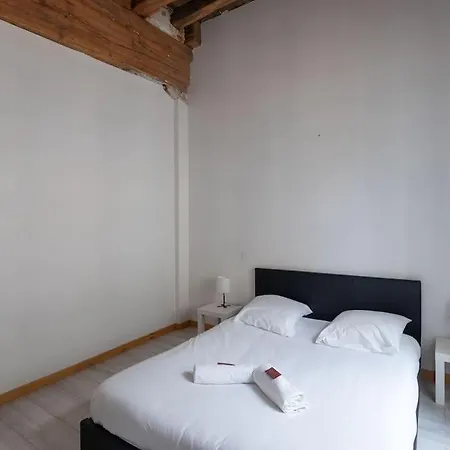 Le Sud - Proche Perouges